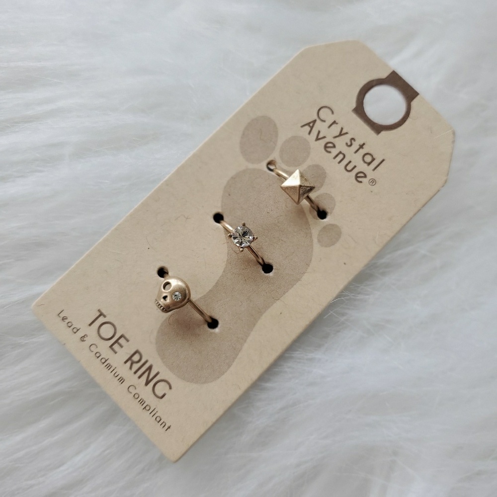 3 pc. Skull toe ring